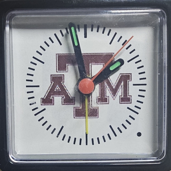 Texas A&M Mini Clock‎ - Picture 6 of 9